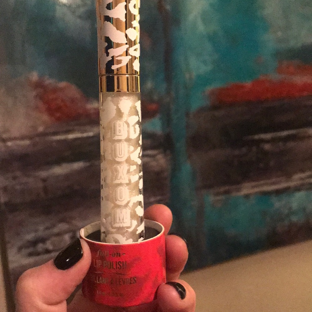 Buxom Lip Gloss